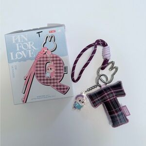 🟥 LABUBU “Pin For Love PENDANT” 💜Letter “T”💜Guaranteed 🆕Opened Box 🟥POP MART🟥